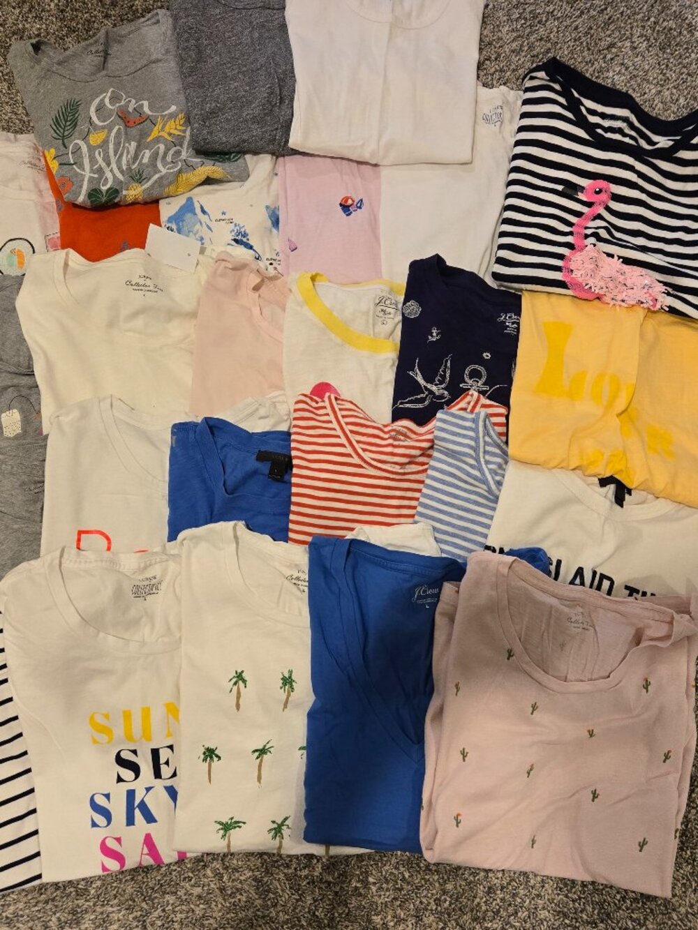 Lot of 29 J Crew Short Sleeved T-Shirts Graphic Striped Solid L